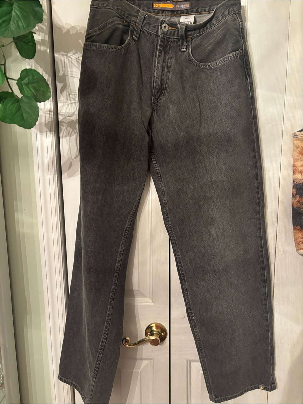 Vintage Silvertab Baggy Stonewashed Black Jeans w/2 Errors -SIZE 30-34-Good Cond